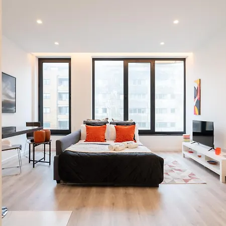 Apartment Trendy Flat By Hostwise *