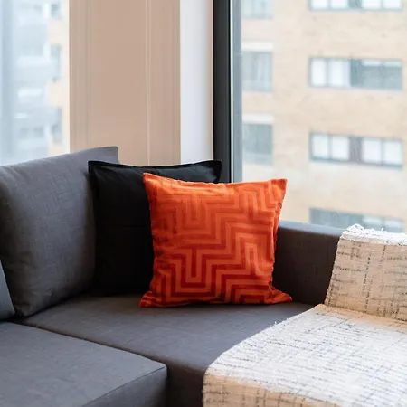 Trendy Flat By Hostwise *